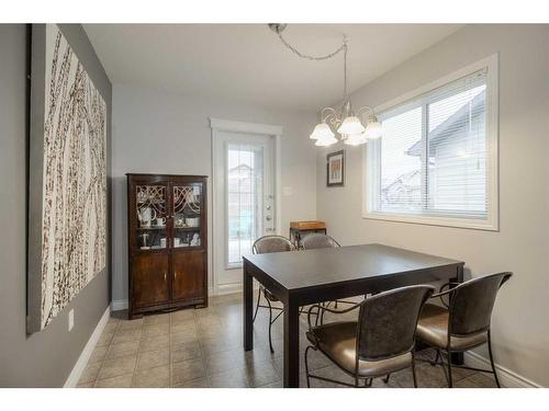 108 Mt Sundance Crescent West, Lethbridge, AB - Indoor Photo Showing Dining Room