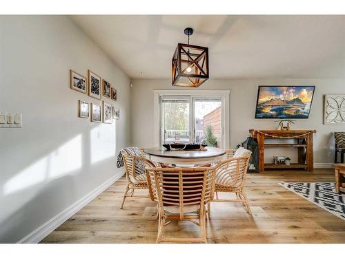 1004 24 Avenue, Coaldale, AB - Indoor Photo Showing Dining Room