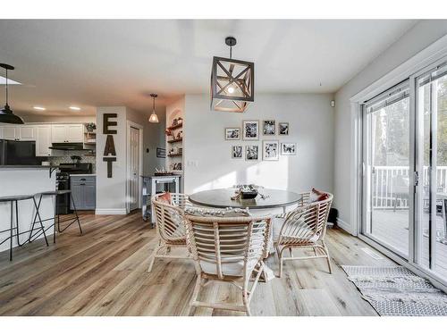 1004 24 Avenue, Coaldale, AB - Indoor Photo Showing Dining Room