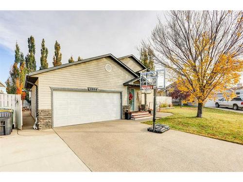 1004 24 Avenue, Coaldale, AB - Outdoor