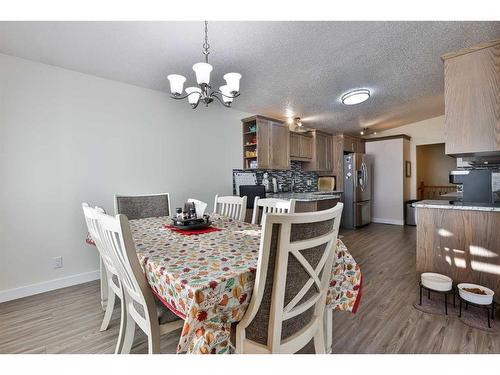 5608 55 Street, Taber, AB - Indoor Photo Showing Dining Room