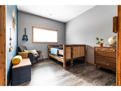 5428 Township Road 121, Rural Cypress County, AB - Indoor Photo Showing Bedroom