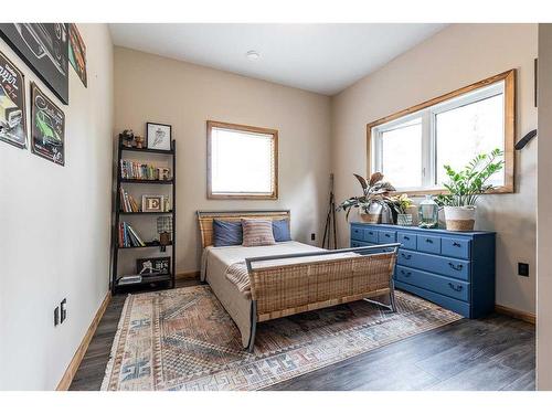 5428 Township Road 121, Rural Cypress County, AB - Indoor Photo Showing Bedroom