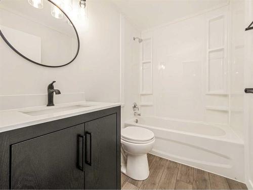 1114 John Avenue, Pincher Creek, AB - Indoor Photo Showing Bathroom