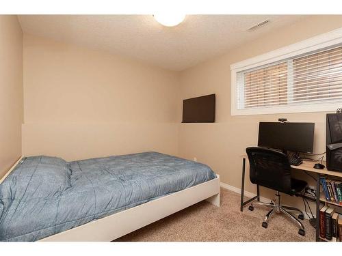 1116 13 Street South, Lethbridge, AB - Indoor Photo Showing Bedroom