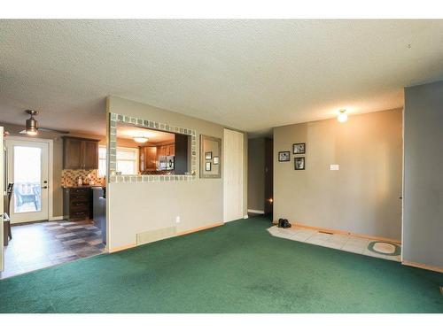 2022 23Rd Avenue North, Lethbridge, AB - Indoor