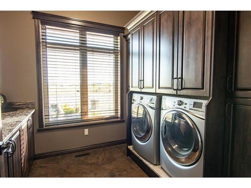 14 Countrylane Blvd, Rural Taber, M.D. Of, AB - Indoor Photo Showing Laundry Room