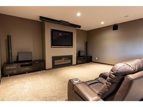 14 Countrylane Blvd, Rural Taber, M.D. Of, AB - Indoor With Fireplace