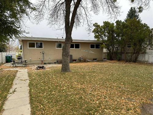 1414 15 Street North, Lethbridge, AB - Outdoor