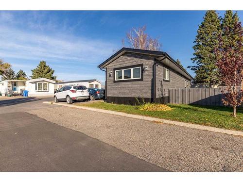 31-1410 43 Street South, Lethbridge, AB 