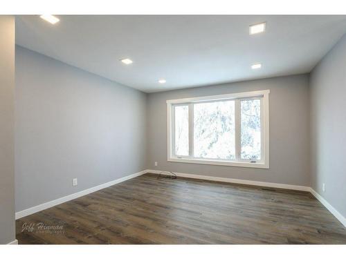 137 3Rd Street South, Picture Butte, AB - Indoor Photo Showing Other Room