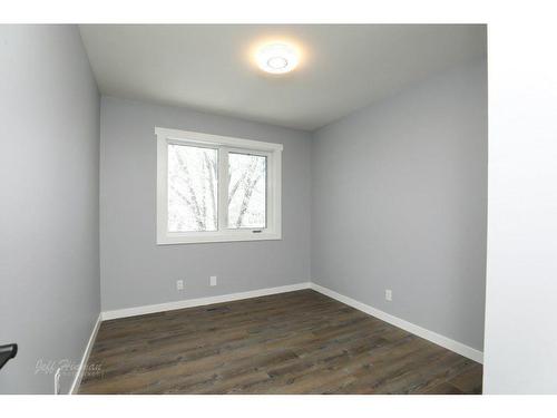 137 3Rd Street South, Picture Butte, AB - Indoor Photo Showing Other Room