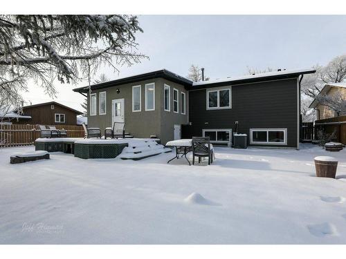 137 3Rd Street South, Picture Butte, AB - Outdoor