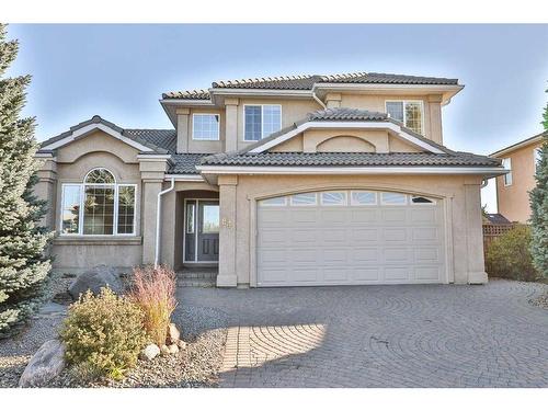 84 Canyon Boulevard West, Lethbridge, AB - Outdoor With Facade