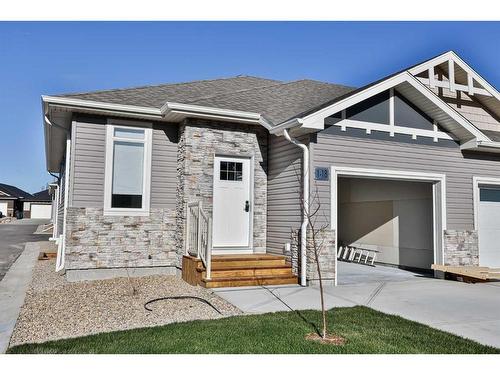 1-18 Riverford Close West, Lethbridge, AB - Outdoor