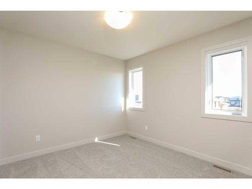 1153 Abitibi Road West, Lethbridge, AB - Indoor Photo Showing Other Room