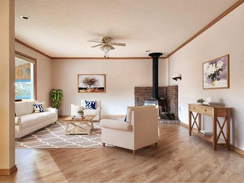 240 53 Avenue East, Claresholm, AB - Indoor Photo Showing Living Room