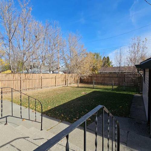 611 17 Street South, Lethbridge, AB - Outdoor