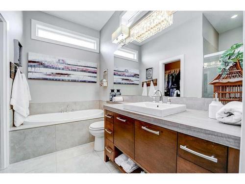 22 Northlander Road West, Lethbridge, AB - Indoor Photo Showing Bathroom