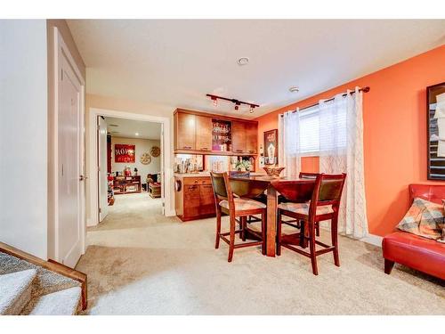 22 Northlander Road West, Lethbridge, AB - Indoor Photo Showing Dining Room