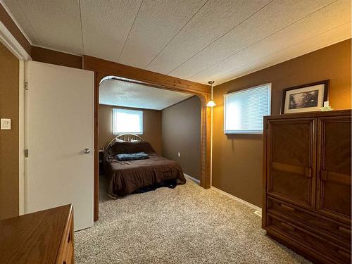 1406 85 Street, Coleman, AB - Indoor