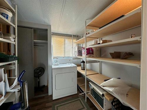 1406 85 Street, Coleman, AB - Indoor Photo Showing Laundry Room