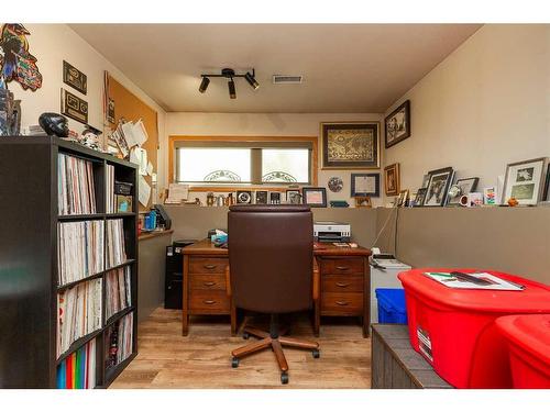 1602 20 Avenue North, Lethbridge, AB - Indoor Photo Showing Other Room