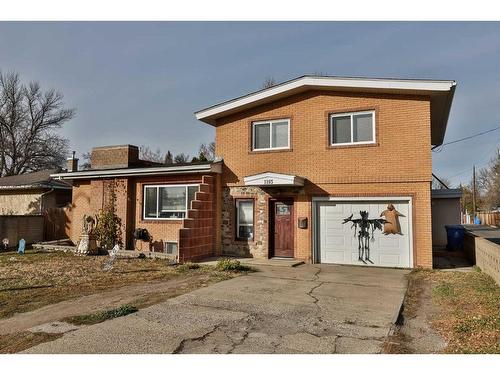 1193 Scenic Drive South, Lethbridge, AB - Outdoor