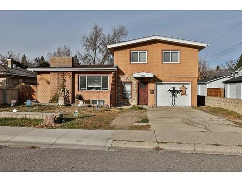 1193 Scenic Drive South, Lethbridge, AB - Outdoor