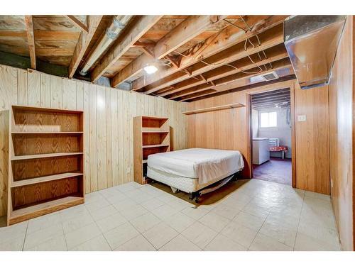 1619 2Nd Avenue North, Lethbridge, AB - Indoor Photo Showing Basement