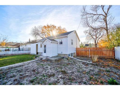 1619 2Nd Avenue North, Lethbridge, AB - Outdoor