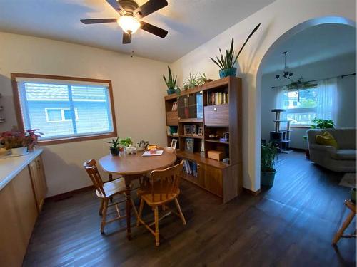 1221 84 Street, Coleman, AB - Indoor Photo Showing Dining Room