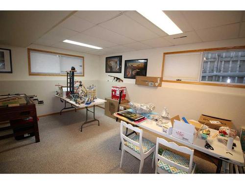 2107 10 Street, Coaldale, AB - Indoor