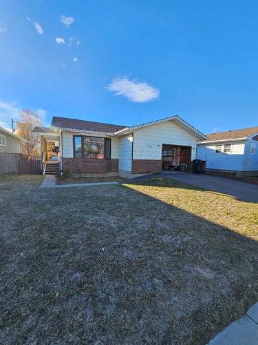 308 3 Avenue Ne, Milk River, AB - Outdoor