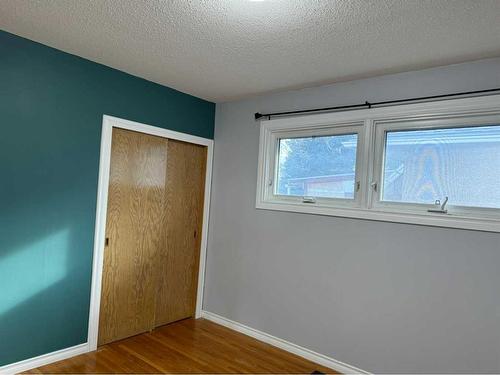 690 Florence Street, Pincher Creek, AB - Indoor Photo Showing Other Room