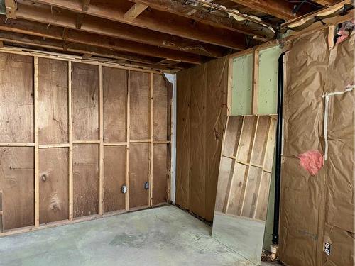 690 Florence Street, Pincher Creek, AB - Indoor Photo Showing Basement