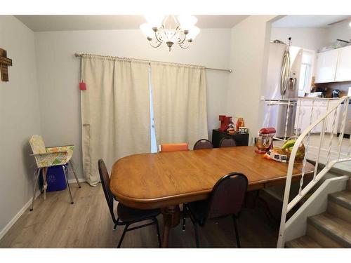 2311 22 Ave, Coaldale, AB - Indoor Photo Showing Dining Room