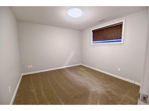 493 Devonia Way West, Lethbridge, AB - Indoor Photo Showing Other Room