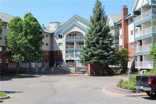 122-20 3 Street, Lethbridge, AB - Outdoor With Facade