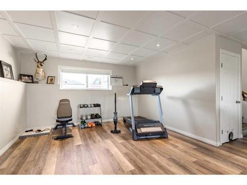 3203 22 Street, Coaldale, AB - Indoor Photo Showing Gym Room