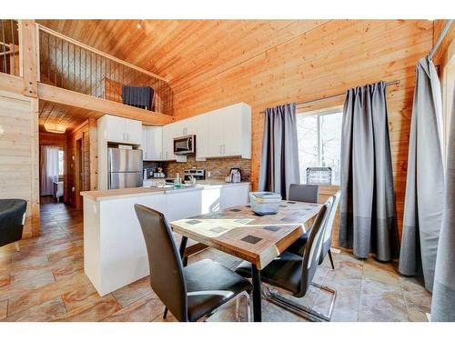 305 1St Avenue, Beaver Mines, AB - Indoor Photo Showing Dining Room