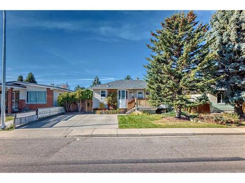 1014 19 Street North, Lethbridge, AB - Outdoor With Facade