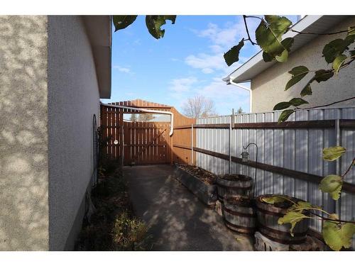 2718 7 Avenue North, Lethbridge, AB - Outdoor With Exterior