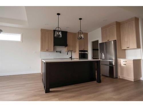 2154 21A Street, Coaldale, AB - Indoor Photo Showing Kitchen