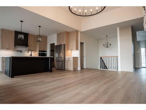 2154 21A Street, Coaldale, AB - Indoor Photo Showing Kitchen