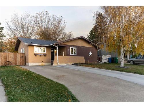 1501 Aspen Place South, Lethbridge, AB - Outdoor