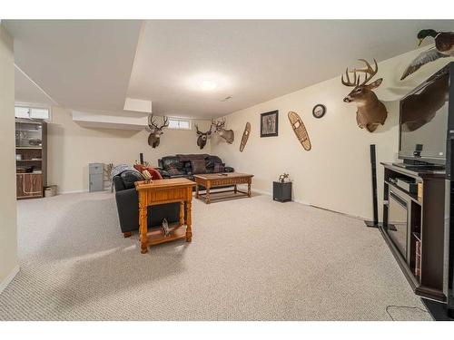 1501 Aspen Place South, Lethbridge, AB - Indoor