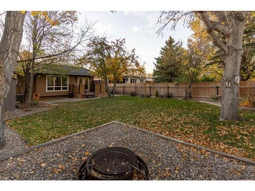 1501 Aspen Place South, Lethbridge, AB - Outdoor