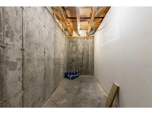 359 3 Avenue West, Cardston, AB - Indoor Photo Showing Basement