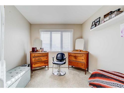 847 Keystone Meadows West, Lethbridge, AB - Indoor Photo Showing Bedroom